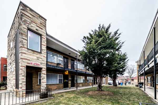 5015 W Jackson Blvd property